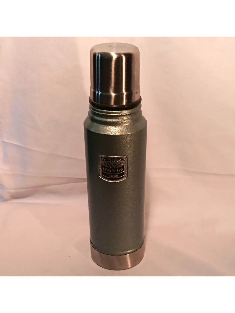 Stanley 1 qt  Vintage Stainless Steel Vacuum Flask Green Insulated 100 Years